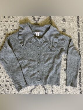 Sincerely Jules Cardigan with Peter Pan Collar, size small